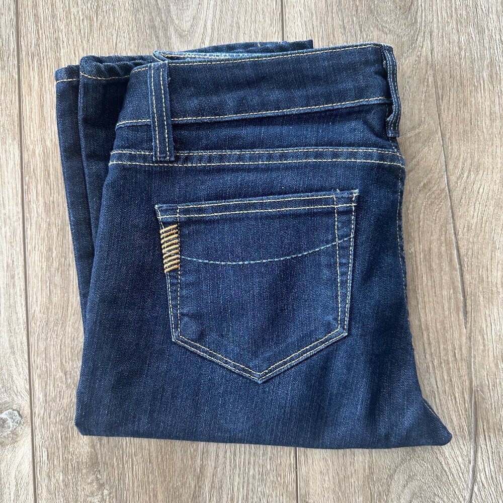 Paige Premium Denim Skyline dark wash size 26 skinny jean